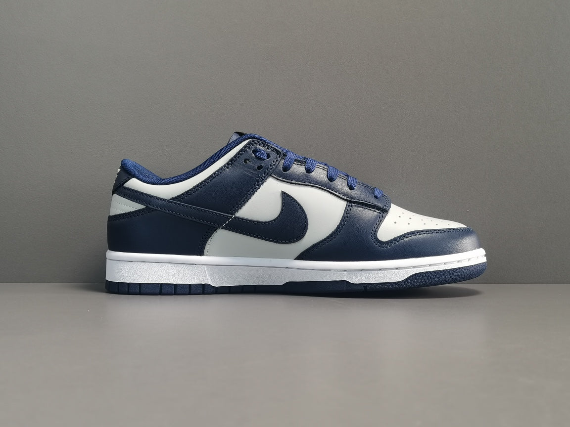 NIKE DUNK Low Gray-Blue Georgetown